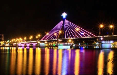 da nang bien song han thanh dong song anh sang