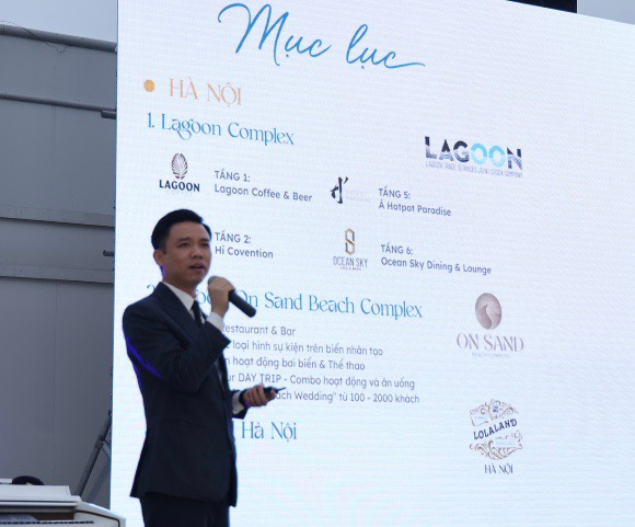 Ông Nguyễn Hồng Tuấn – Giám đốc điều hành Lagoon Complex - Vinhomes Ocean Park giới thiệu SẢN PHẨM DU LỊCH từ  VINHOMES OCEAN PARK cho đến PHÚ QUỐC tại chương trình xúc tiến du lịch ngày 17/4/2023   Ông Nguyễn Hồng Tuấn – Giám đốc điều hành Lagoon Complex - Vinhomes Ocean Park giới thiệu SẢN PHẨM DU LỊCH từ  VINHOMES OCEAN PARK cho đến PHÚ QUỐC tại chương trình xúc tiến du lịch ngày 17/4/2023