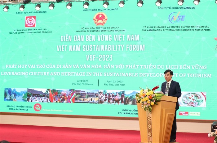 Giám đốc Sở VHTTDL Phú Thọ Nguyễn Đắc Thuỷ phát biểu tại Diễn đàn