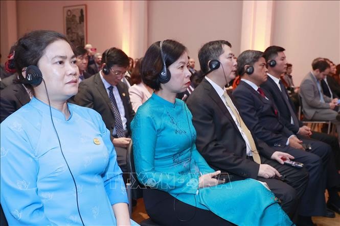 Đại biểu Việt Nam dự cuộc phát biểu. Ảnh: Doãn Tấn/TTXVN