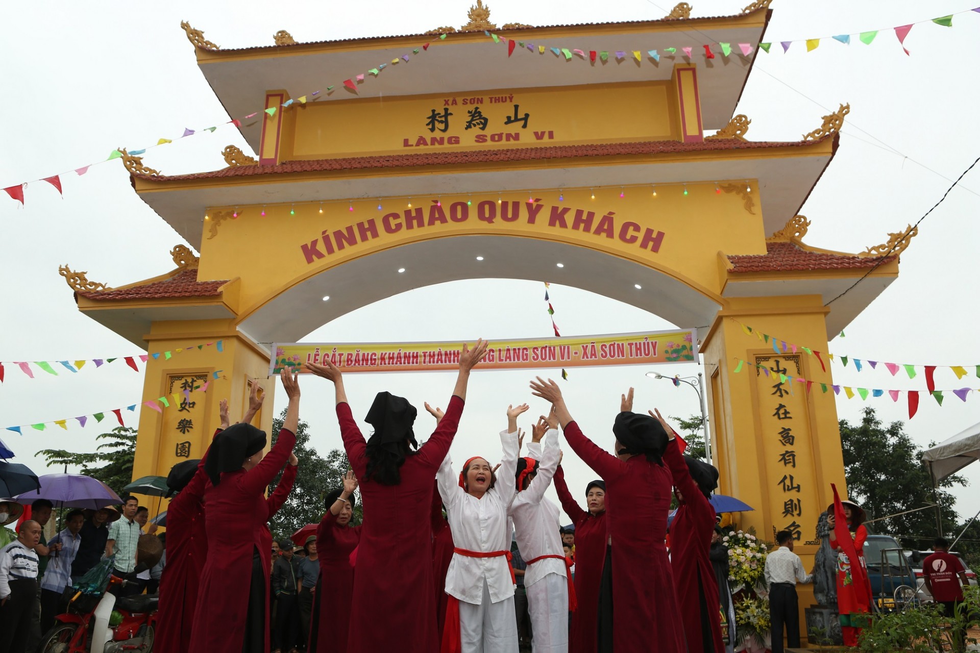 Xã Sơn Thuỷ, huyện Thanh Thuỷ, tỉnh Phú Thọ: Long trọng tổ chức lễ khánh thành cổng làng Sơn Vi Xã Sơn Thuỷ, huyện Thanh Thuỷ, tỉnh Phú Thọ: Long trọng tổ chức lễ khánh thành cổng làng Sơn Vi