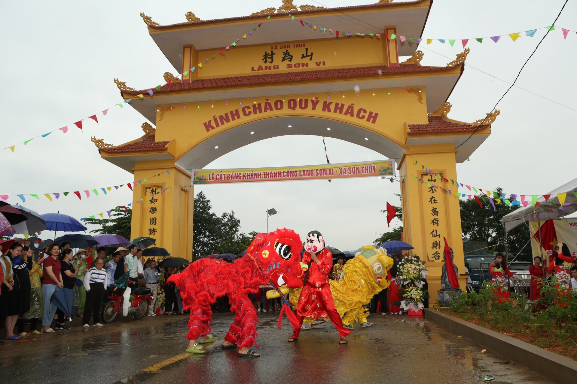 Xã Sơn Thuỷ, huyện Thanh Thuỷ, tỉnh Phú Thọ: Long trọng tổ chức lễ khánh thành cổng làng Sơn Vi Xã Sơn Thuỷ, huyện Thanh Thuỷ, tỉnh Phú Thọ: Long trọng tổ chức lễ khánh thành cổng làng Sơn Vi