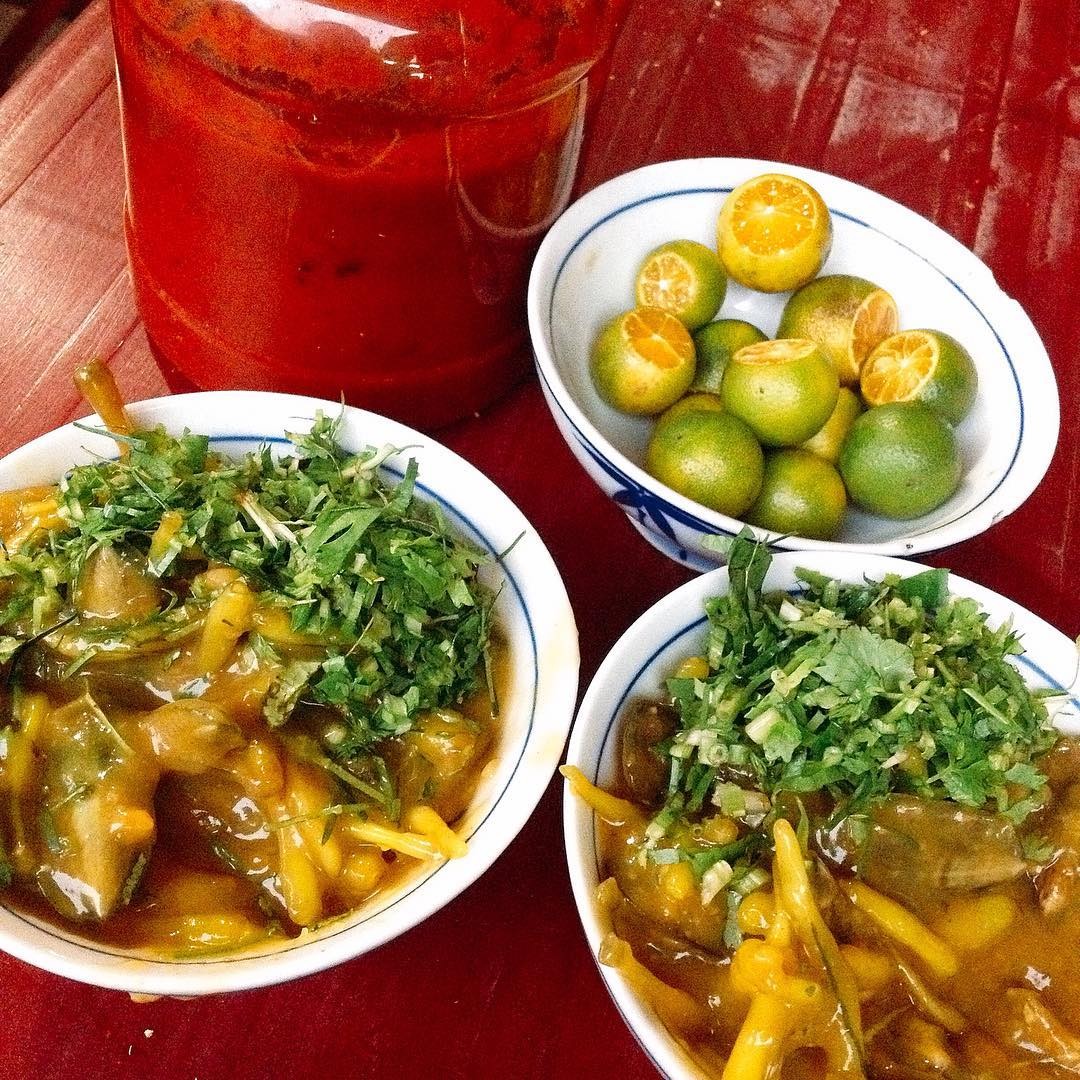 Giá bể xào có hương vị chua chua ngọt ngọt vô cùng hấp dẫn. Giá bể xào có hương vị chua chua ngọt ngọt vô cùng hấp dẫn.