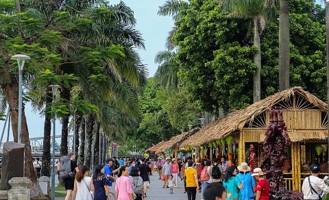 Thừa Thiên Huế: Phát huy giá trị truyền thống sản phẩm làng nghề đi đôi với thị hiếu người tiêu dùng