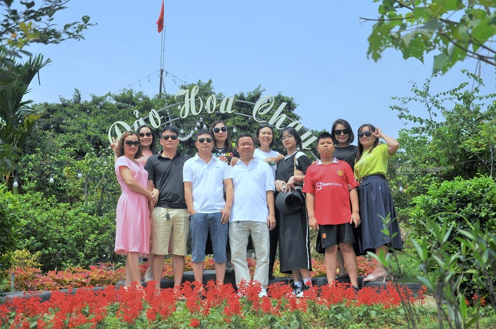 Trải nghiệm du lịch trên hồ Núi Cốc Trải nghiệm du lịch trên hồ Núi Cốc