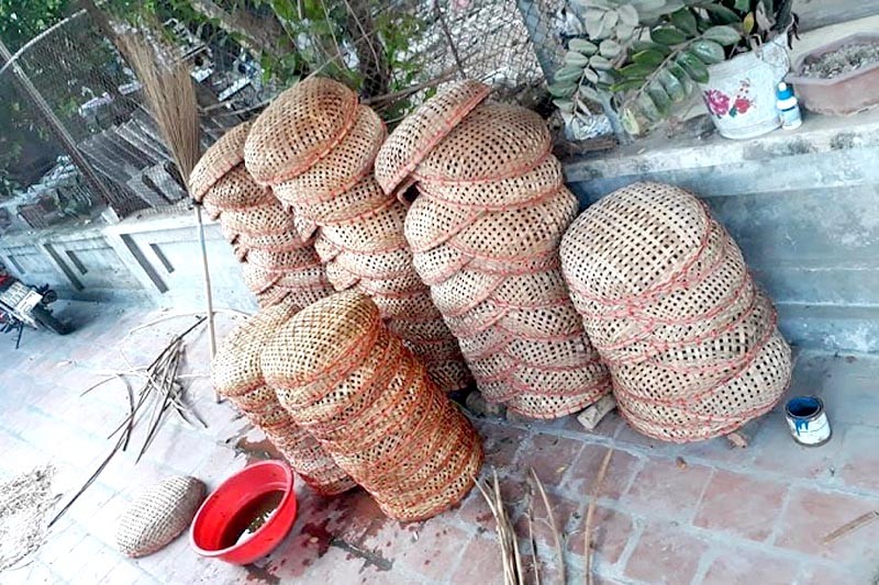 Những sản phẩm từ mây, tre xuất hiện ở mọi nơi trong nhà của người dân xã Tăng Tiến.