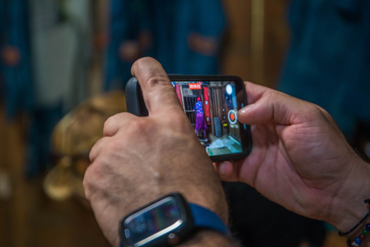 Làng nghề dệt lanh truyền thống người Mông hút khách Tây