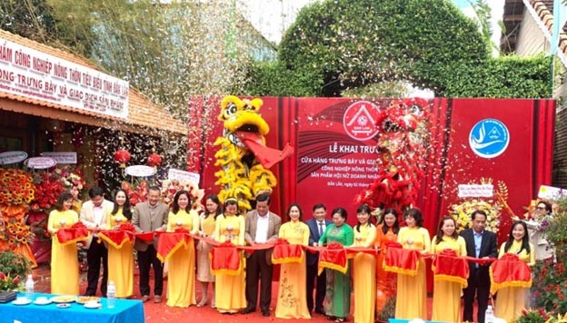 Đắk Lắk: Hỗ trợ quảng bá, phát triển các sản phẩm công nghiệp nông thôn Đắk Lắk: Hỗ trợ quảng bá, phát triển các sản phẩm công nghiệp nông thôn