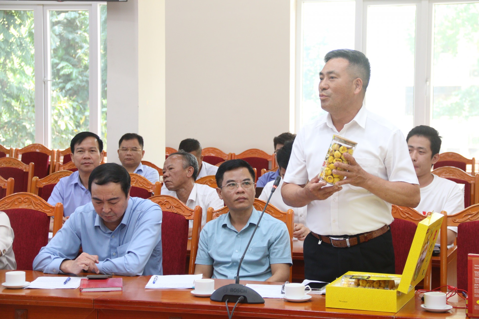 Thông qua chương trình OCOP, nhiều địa phương đã quy hoạch được các vùng nguyên liệu đặc sản, phát triển các ngành nghề nông thôn. Thông qua chương trình OCOP, nhiều địa phương đã quy hoạch được các vùng nguyên liệu đặc sản, phát triển các ngành nghề nông thôn.