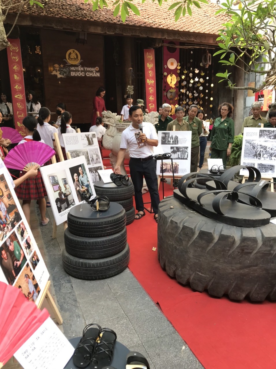 Quận Hoàn Kiếm khai mạc  chương trình “Huyền thoại bước chân”