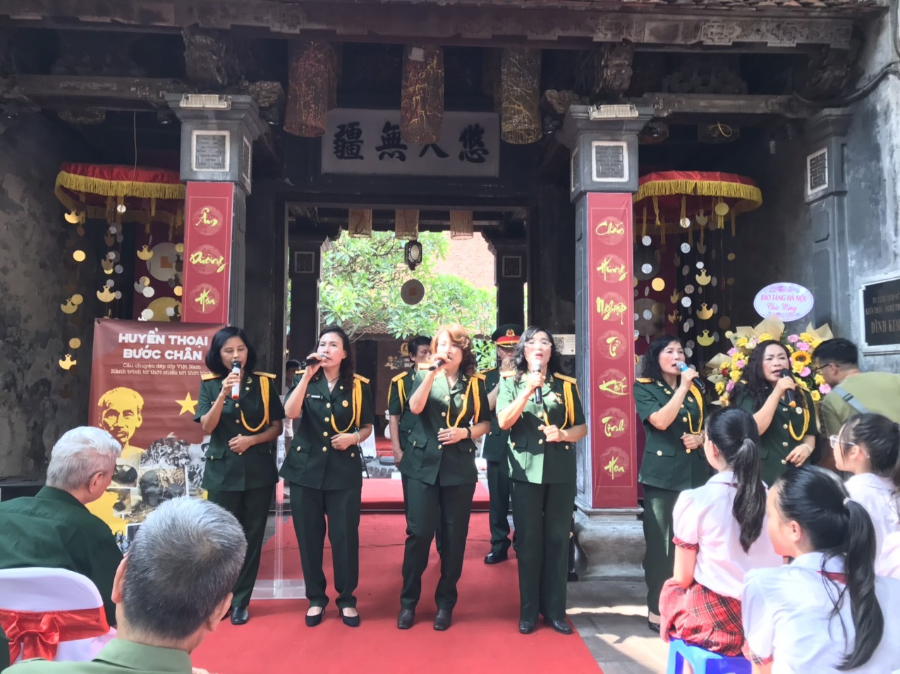 Quận Hoàn Kiếm khai mạc  chương trình “Huyền thoại bước chân”