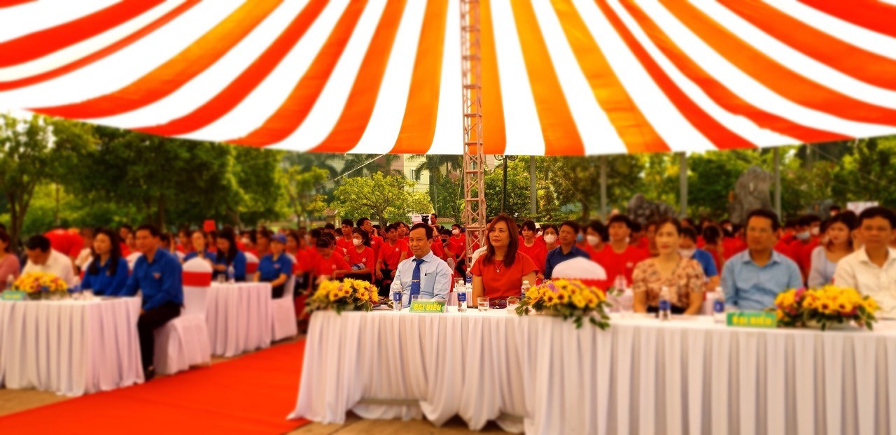 Đoàn viên, sinh viên tỉnh Quảng Bình nâng cao kiến thức sức khoẻ sinh sản với 'Hành trình SV - OK' Đoàn viên, sinh viên tỉnh Quảng Bình nâng cao kiến thức sức khoẻ sinh sản với 'Hành trình SV - OK'