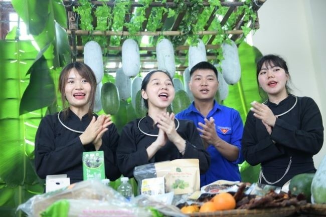 Cơ hội quảng bá các sản phẩm OCOP Bắc Kạn (Ảnh: PV) Cơ hội quảng bá các sản phẩm OCOP Bắc Kạn (Ảnh: PV)