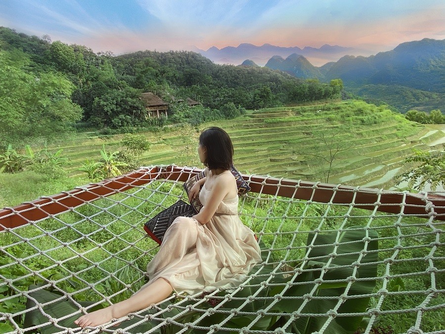 Du khách đắm chìm với vè đẹp ruộng bậc thanh ở Du khách đắm chìm với vè đẹp ruộng bậc thanh ở