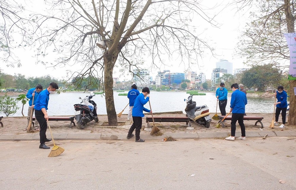 Tuổi trẻ Thủ đô chung tay bảo vệ môi trường, giữ gìn trật tự đô thị