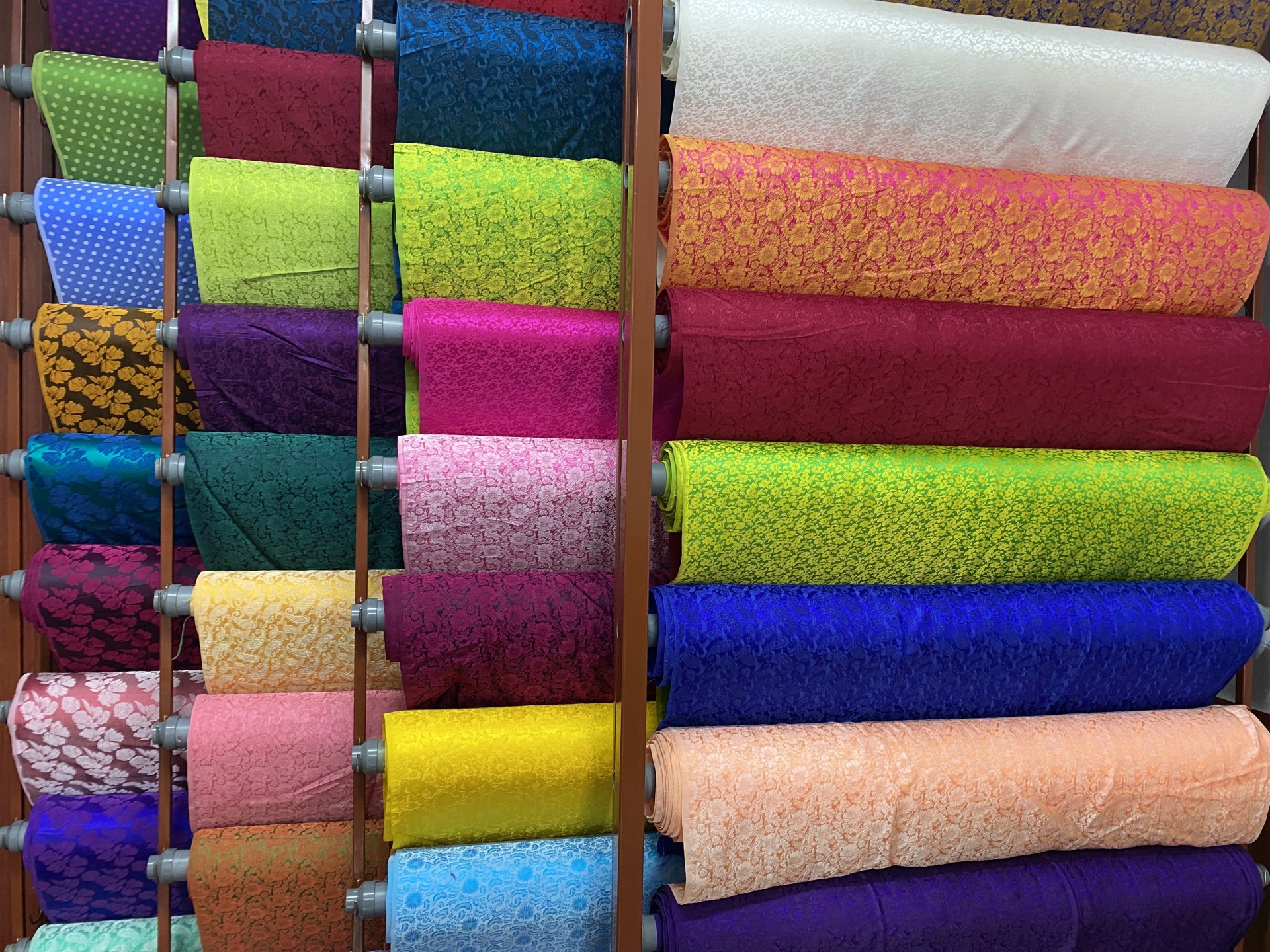 Doanh nghiệp và hợp tác xã thúc đẩy sự phát triển của làng nghề Doanh nghiệp và hợp tác xã thúc đẩy sự phát triển của làng nghề