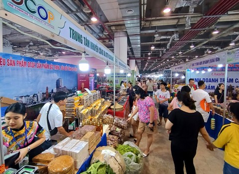 Sử dụng tem truy xuất nguồn gốc cho sản phẩm OCOP