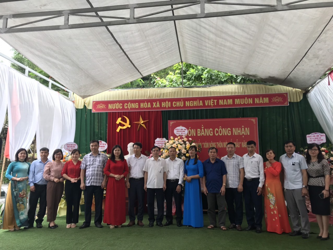 Xóm Khe Cốc đạt chuẩn “xóm Nông thôn mới kiểu mẫu” năm 2023