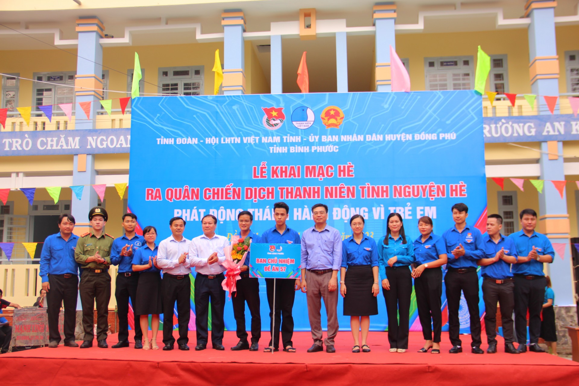 Bình Phước: Chiến dịch Thanh niên tình nguyện hè và Tháng hành động vì trẻ em năm 2023