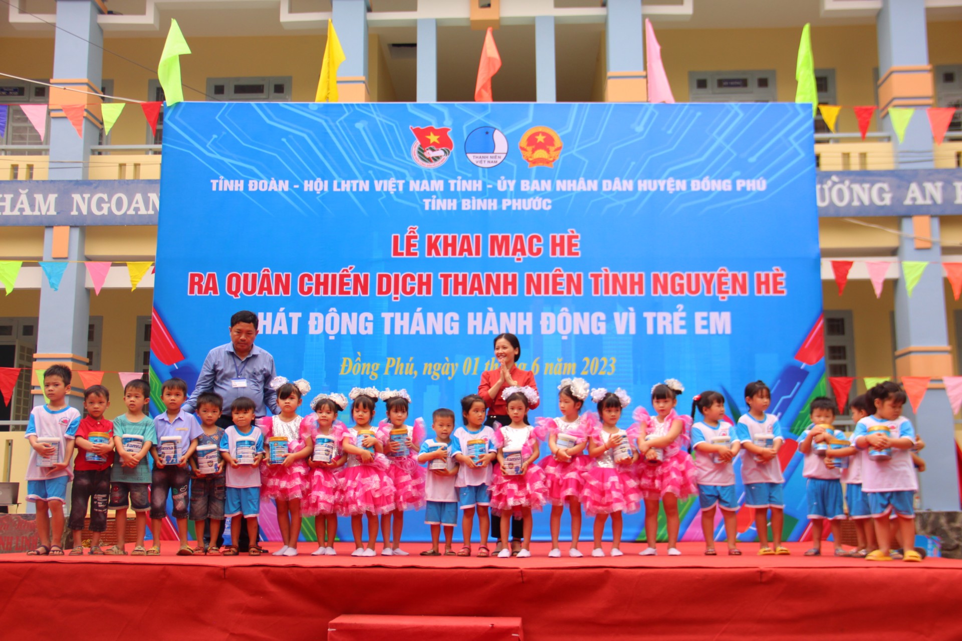 Bình Phước: Chiến dịch Thanh niên tình nguyện hè và Tháng hành động vì trẻ em năm 2023