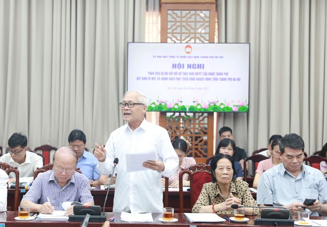 Đại diện các chuyên gia, nhà khoa học nêu ý kiến tại hội thảo. Ảnh: VGP/Thùy Linh Đại diện các chuyên gia, nhà khoa học nêu ý kiến tại hội thảo. Ảnh: VGP/Thùy Linh