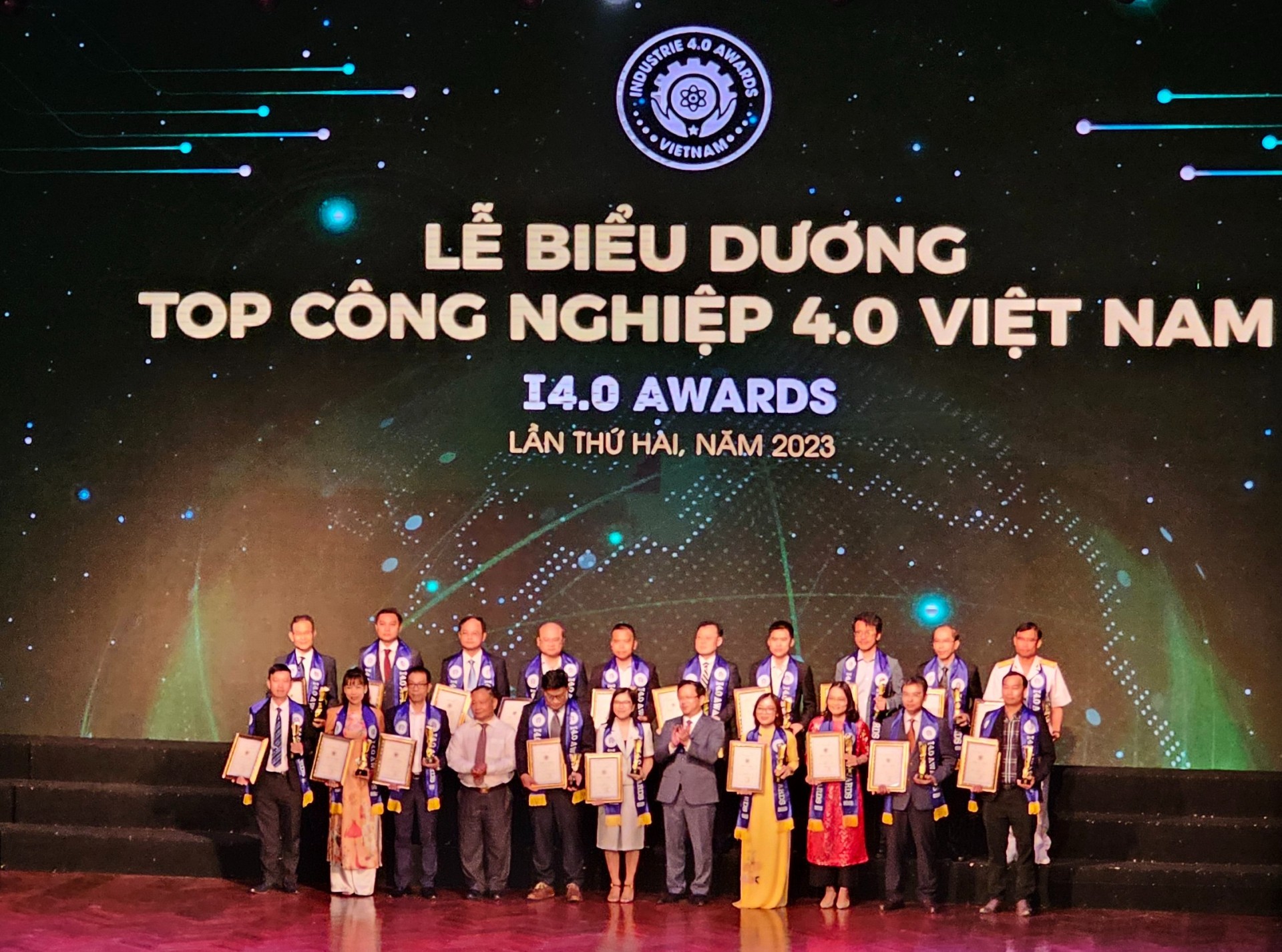 các doanh nghiệp đạt Giải thưởng Lễ trao giải “TOP Công nghiệp 4.0 Việt Nam - I4.0 Awards” năm 2023