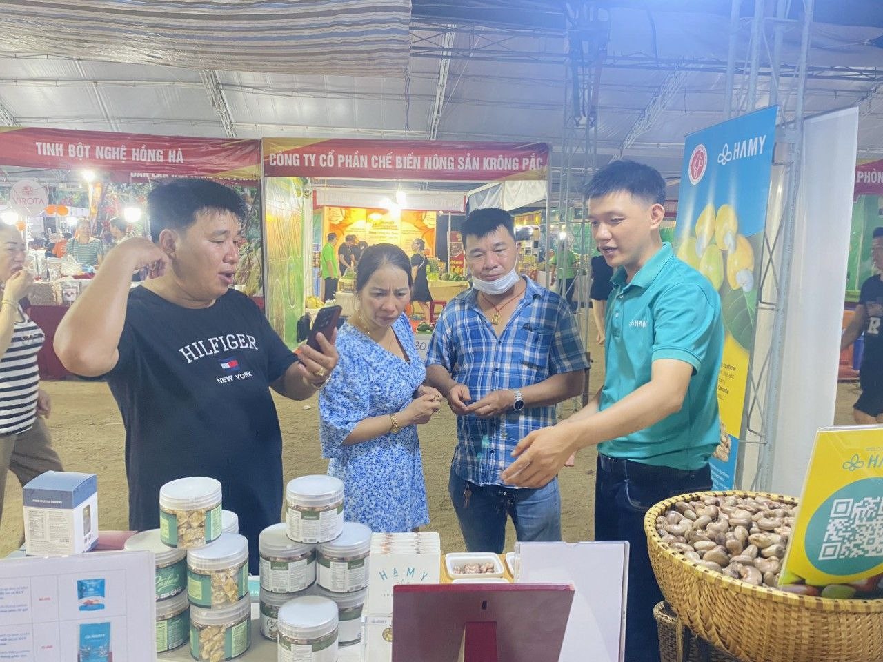 Sản phẩm OCOP 5 sao Bình Phước tại “Hội chợ Thương mại – Du lịch quốc tế Nha Trang 2023” Sản phẩm OCOP 5 sao Bình Phước tại “Hội chợ Thương mại – Du lịch quốc tế Nha Trang 2023”