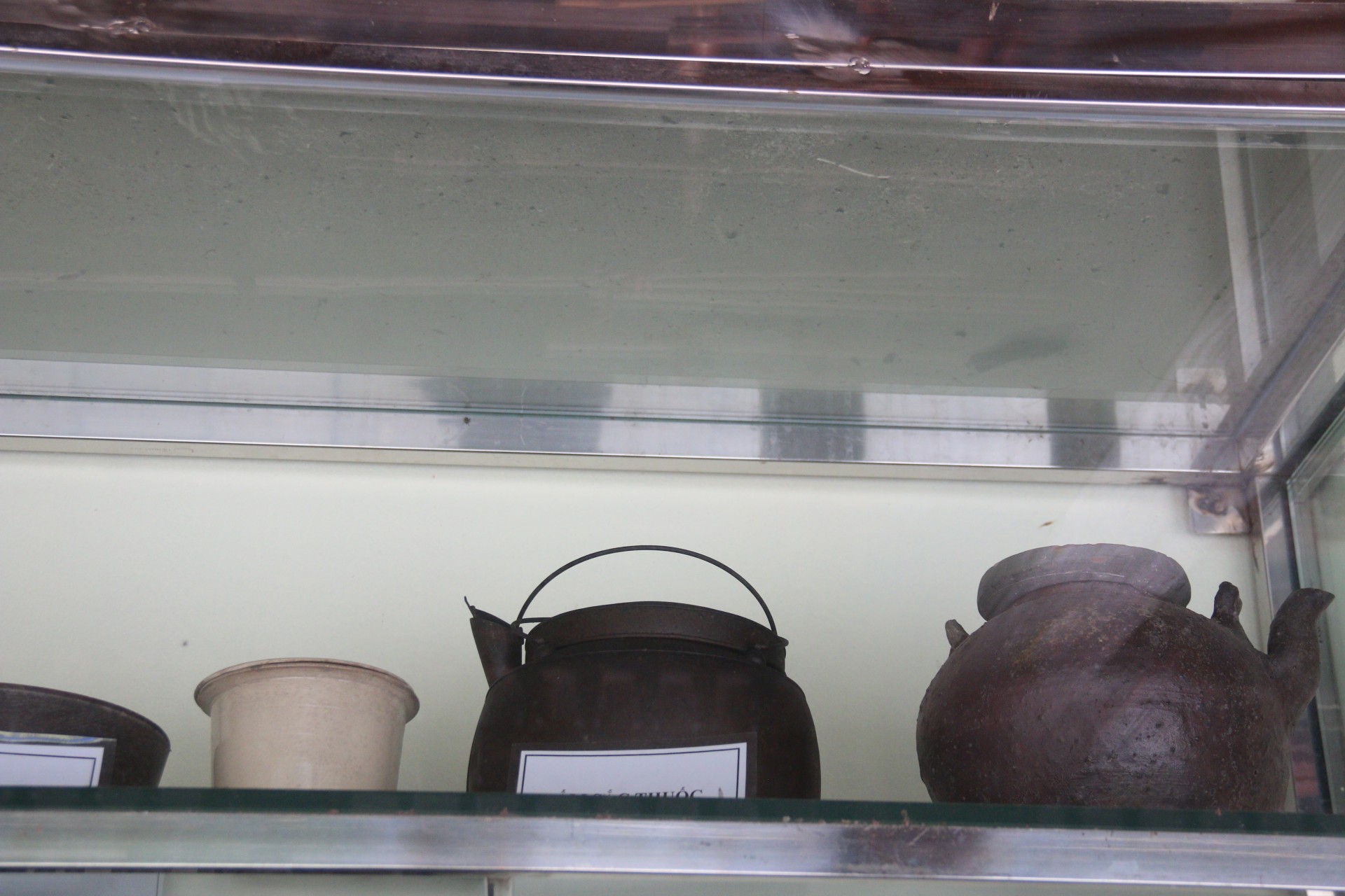 Một trong những hiện vật được trưng bày tổ nghề thuốc Nam, thuốc Bắc xã Ninh Hiệp. Một trong những hiện vật được trưng bày tổ nghề thuốc Nam, thuốc Bắc xã Ninh Hiệp.