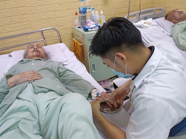 KỶ NIỆM 65 NĂM THÀNH LẬP BỆNH VIỆN HỮU NGHỊ VIỆT - XÔ KỶ NIỆM 65 NĂM THÀNH LẬP BỆNH VIỆN HỮU NGHỊ VIỆT - XÔ