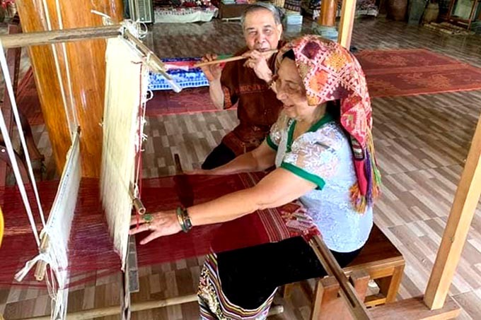 Hoa Tiến - điểm du lịch cộng đồng gắn với tiêu thụ sản phẩm