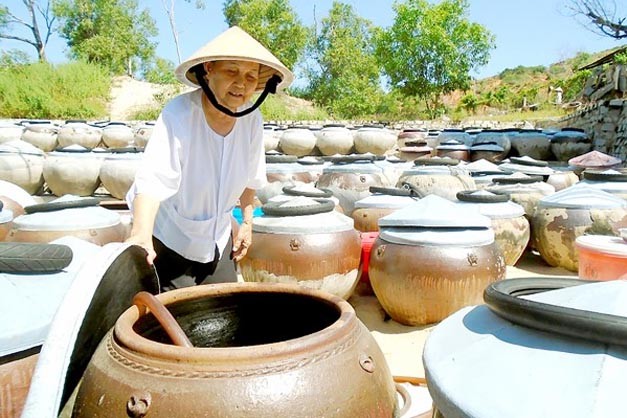 Nước mắm Phan Thiết có bản sắc riêng Nước mắm Phan Thiết có bản sắc riêng