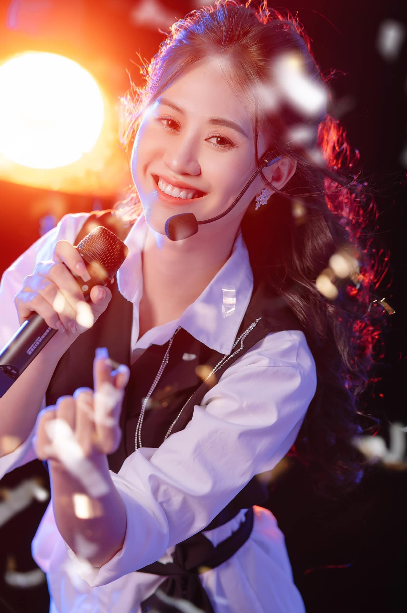 Jee Nhật Hạ: Sống ở hiện tại là điều quan trọng nhất