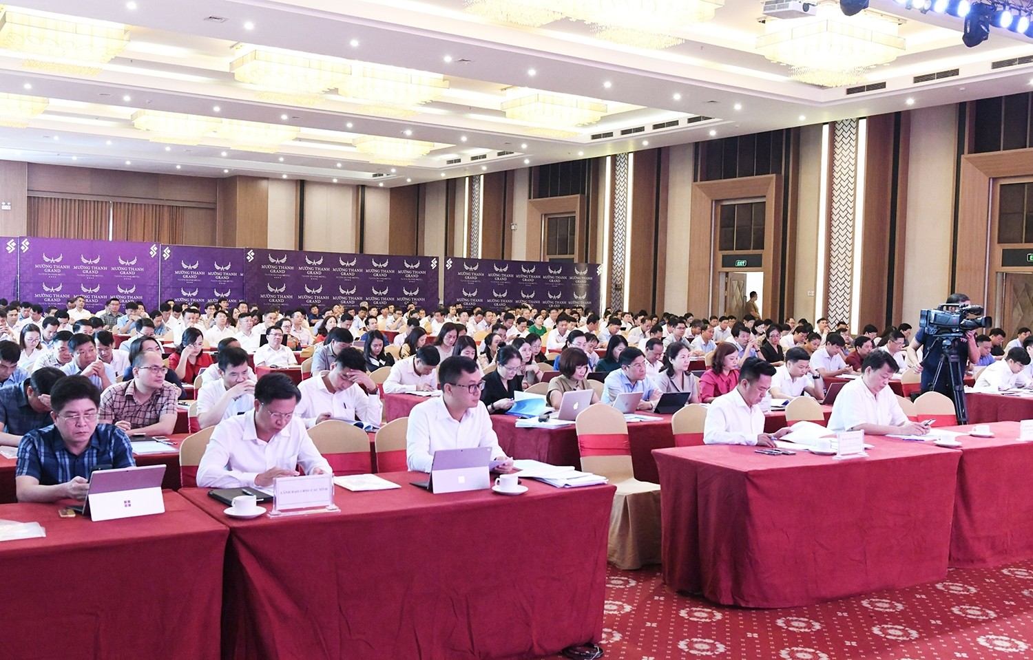 Quang cảnh hội nghị Quang cảnh hội nghị