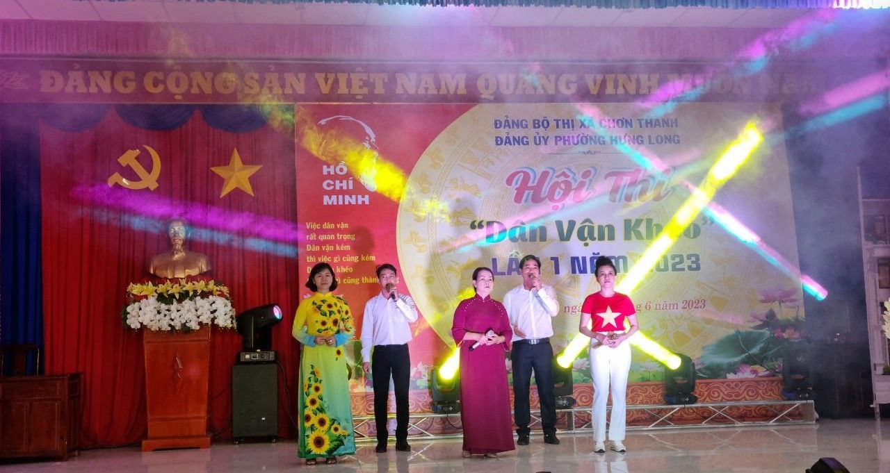 Văn nghệ chào mừng Hội thi “Dân vận khéo” năm 2023