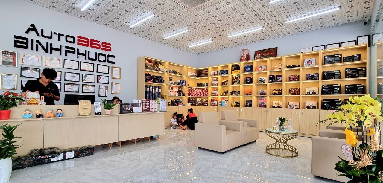 Showroom tại Auto365 Bình Phước trưng bày nhiều sản phẩm chất lượng Showroom tại Auto365 Bình Phước trưng bày nhiều sản phẩm chất lượng