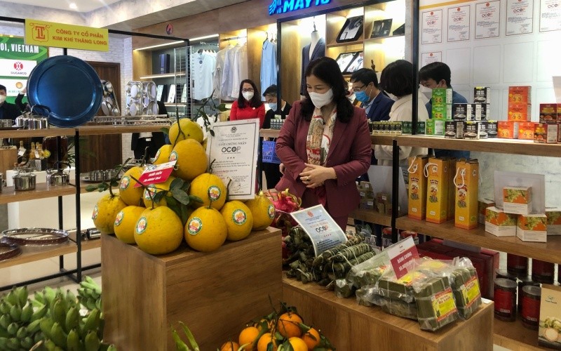 Hà Nội: Giữ gìn và phát huy bản sắc văn hoá gắn với sản phẩm OCOP Hà Nội: Giữ gìn và phát huy bản sắc văn hoá gắn với sản phẩm OCOP