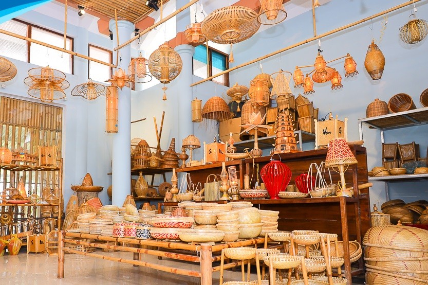 Sản phẩm làng nghề truyền thống mây tre đan Bao La Sản phẩm làng nghề truyền thống mây tre đan Bao La