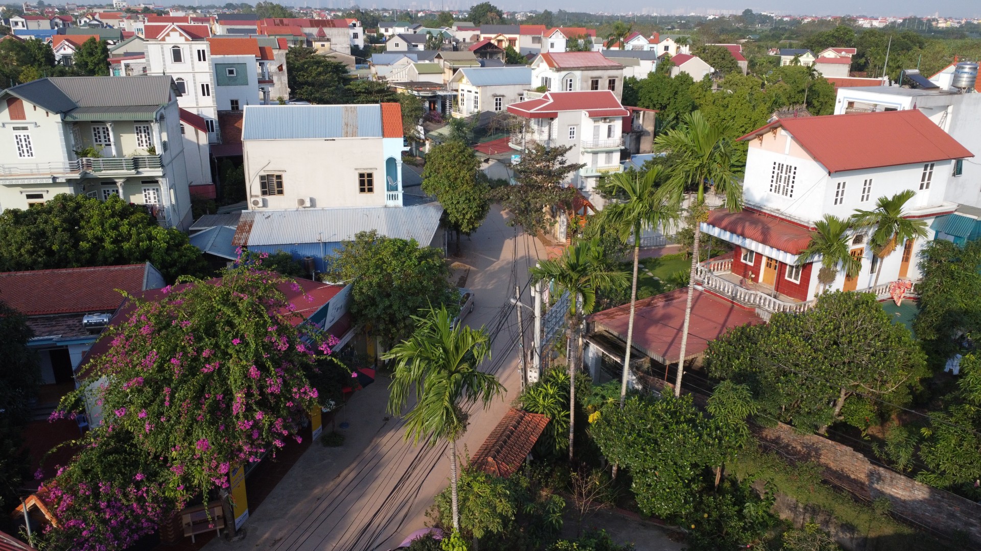 Diện mạo nông thôn mới khang trang tại xã Lam Điền