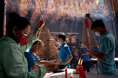 Báo quốc tế: Làng nghề làm hương truyền thống Hà Nội gìn giữ giá trị cốt lõi 100 năm