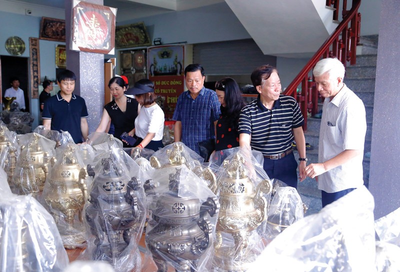 Dấu tích của một làng nghề đúc đồng ngàn năm tuổi Dấu tích của một làng nghề đúc đồng ngàn năm tuổi