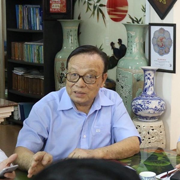 Ông Lưu Duy Dần – Chủ tịch Hiệp hội Làng nghề Việt Nam Ông Lưu Duy Dần – Chủ tịch Hiệp hội Làng nghề Việt Nam