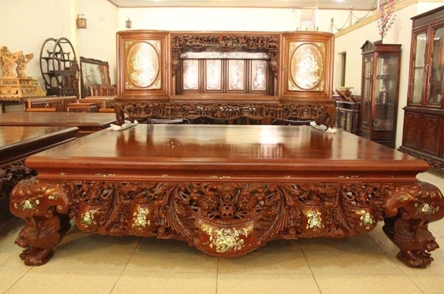 Sản phẩm chạm khảm tinh xảo Sản phẩm chạm khảm tinh xảo