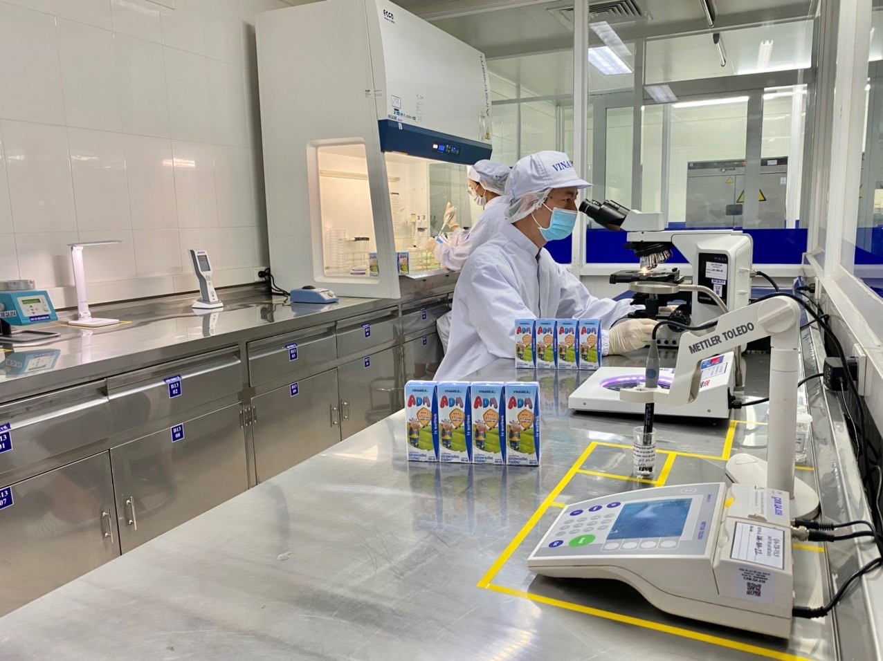 QUỸ SỮA ĐỒNG HÀNH CÙNG EM TRÊN NHỮNG HÀNH TRÌNH CỦA ƯỚC MONG VÀ NỤ CƯỜI QUỸ SỮA ĐỒNG HÀNH CÙNG EM TRÊN NHỮNG HÀNH TRÌNH CỦA ƯỚC MONG VÀ NỤ CƯỜI