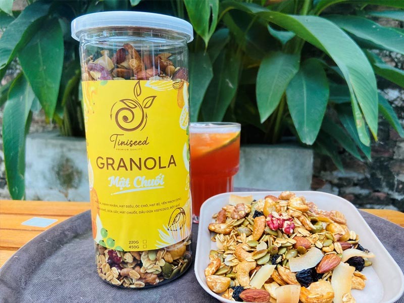 Granola Mật chuối - Tiniseed sản phẩm OCOP 3 sao Phúc Thọ Granola Mật chuối - Tiniseed sản phẩm OCOP 3 sao Phúc Thọ