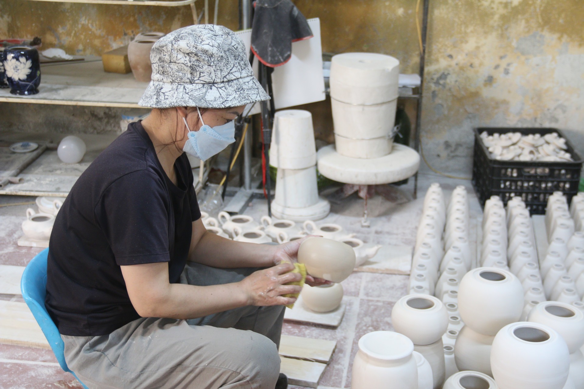 Tất các các tổ chức, cá nhân trên địa bàn TP Hà Nội có khả năng chế tác, sản xuất sản phẩm thủ công mỹ nghệ đều có thể được quyền tham gia. Tất các các tổ chức, cá nhân trên địa bàn TP Hà Nội có khả năng chế tác, sản xuất sản phẩm thủ công mỹ nghệ đều có thể được quyền tham gia.