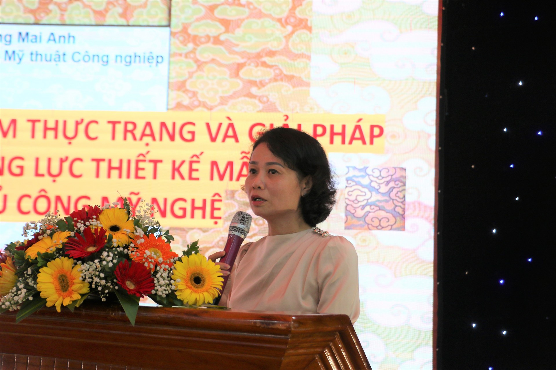 Cải tiến mẫu mã sản phẩm thủ công mỹ nghệ tăng sức cạnh tranh trên thị trường Cải tiến mẫu mã sản phẩm thủ công mỹ nghệ tăng sức cạnh tranh trên thị trường