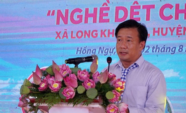 Phó Chủ tịch UBND tỉnh Đồng Tháp Nguyễn Phước Thiện phát biểu tại buổi lễ. Ảnh: Nhựt An - TTXVN