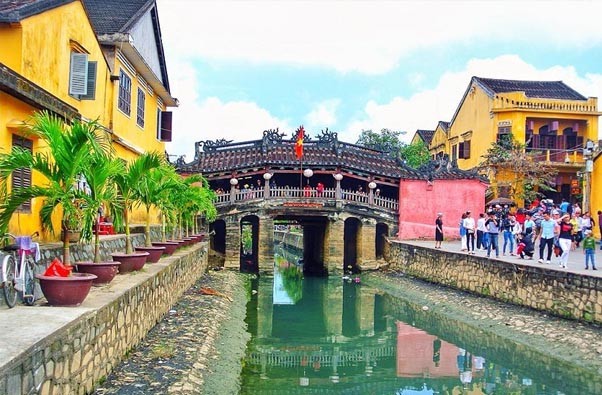 Đô thị cổ Hội An thu hút nhiều khách du lịch trong và ngoài nước Đô thị cổ Hội An thu hút nhiều khách du lịch trong và ngoài nước