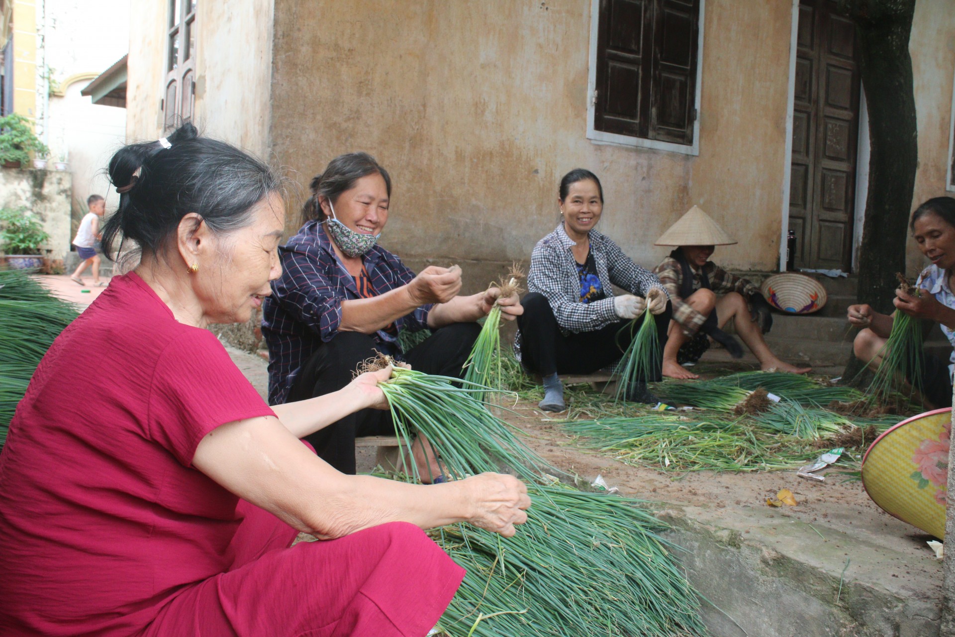 Người dân phấn khởi Người dân phấn khởi