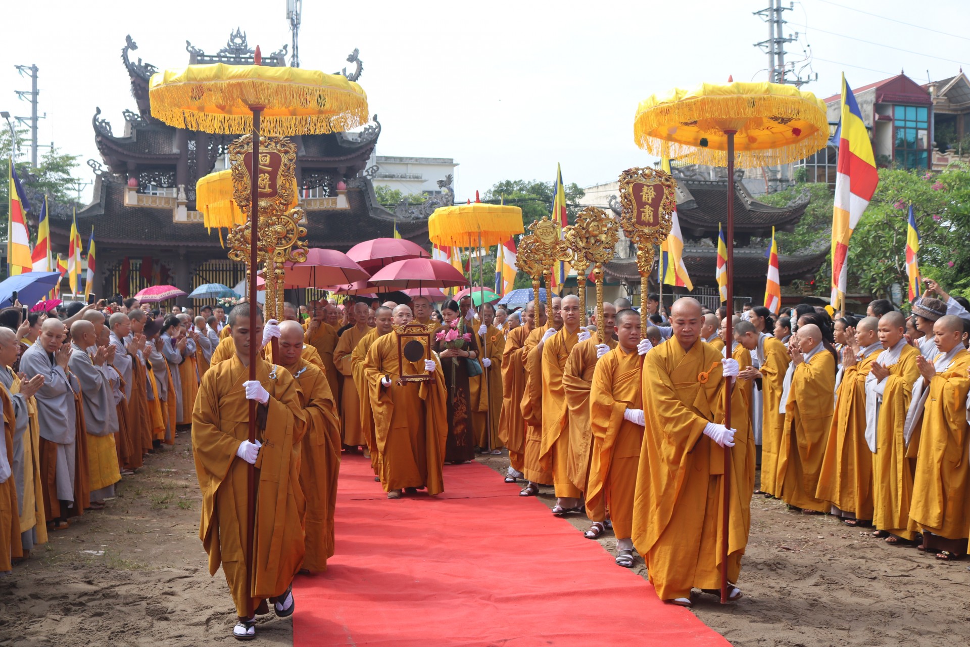 Đức Pháp chủ Giáo hội Phật giáo Việt Nam thăm tỉnh Thái Bình Đức Pháp chủ Giáo hội Phật giáo Việt Nam thăm tỉnh Thái Bình